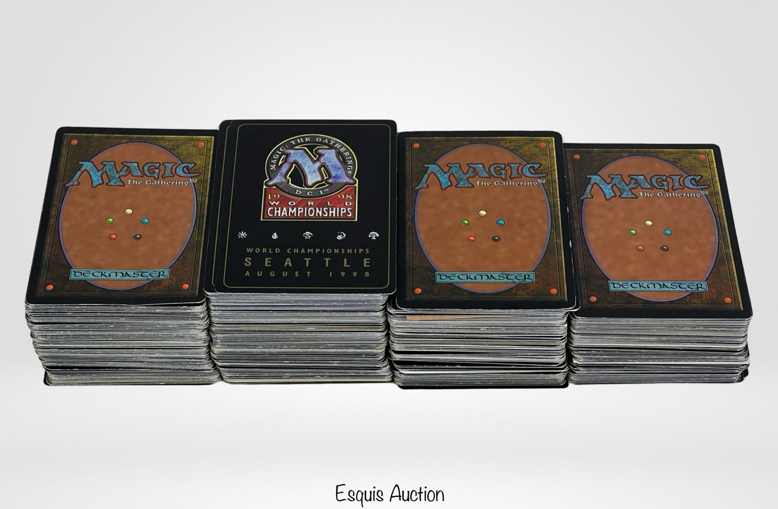 Large Lot of Vintage Magic the Gathering Cards (1 of 4)