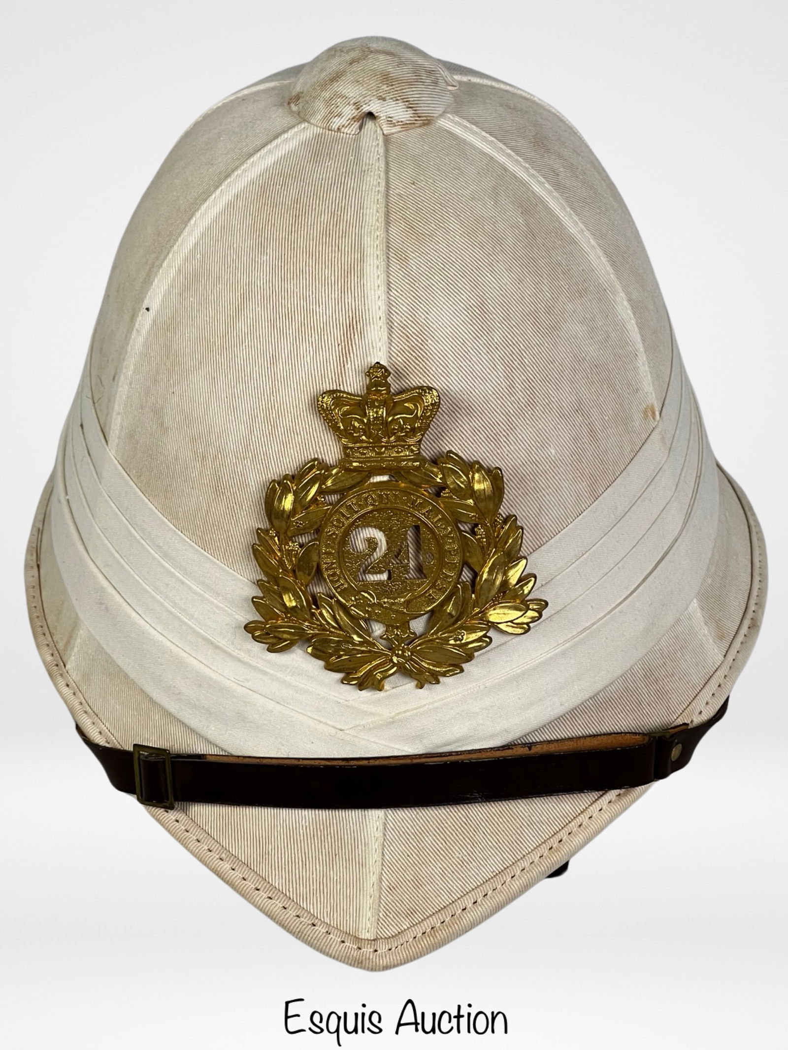 British Pith Helmet with Order of Garter Badge (1 of 6)