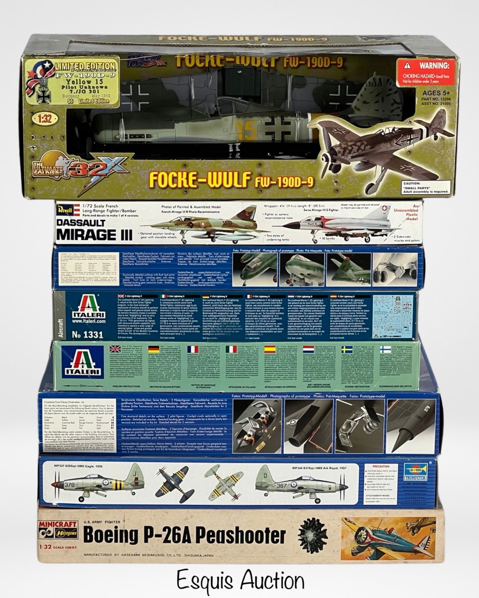 Vintage Military Airplanes Plastic Model Kits (1 of 5)