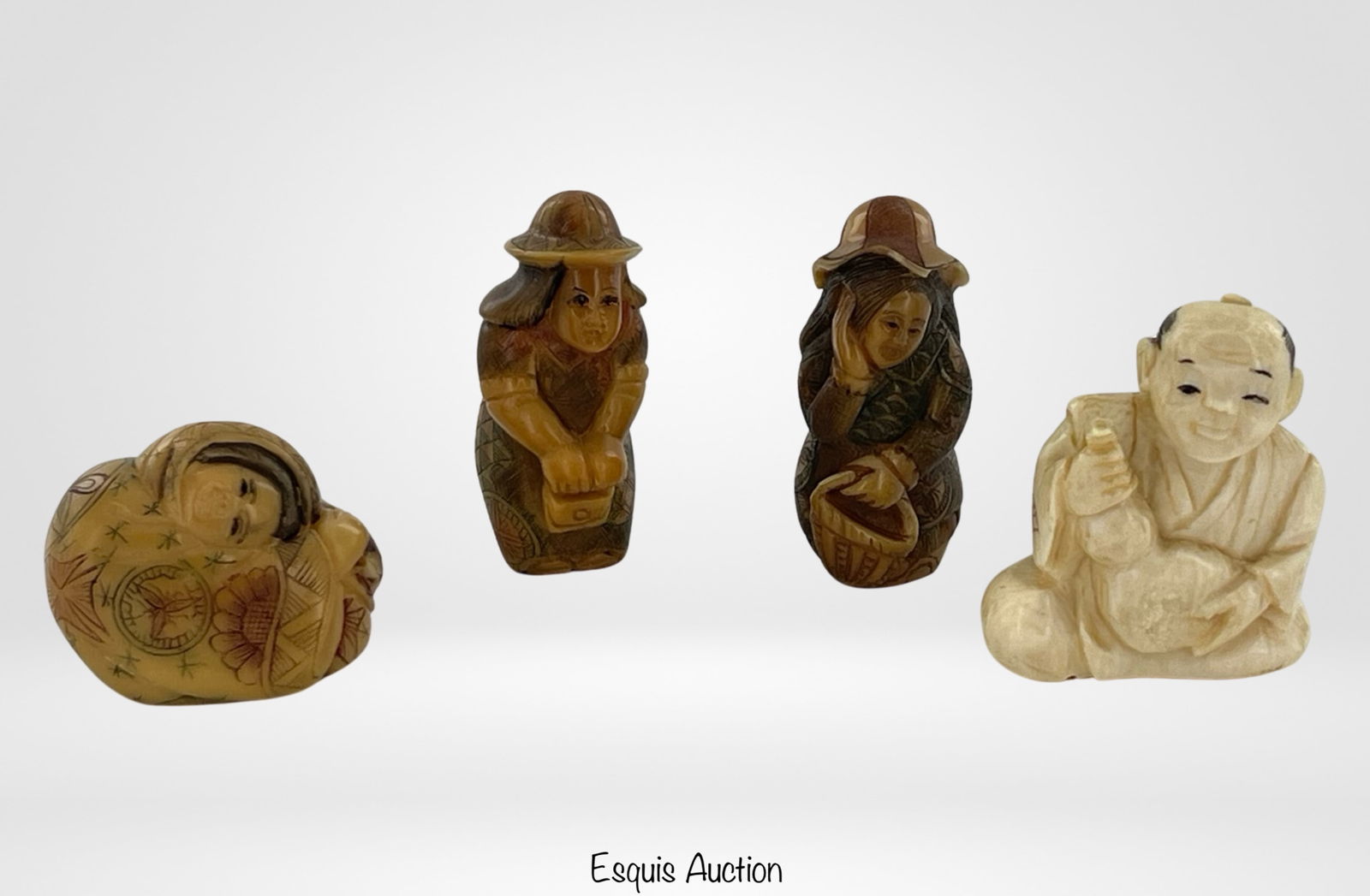 Lot - VINTAGE JAPANESE EROTIC IVORY SHUNGA NETSUKE FIGURINE