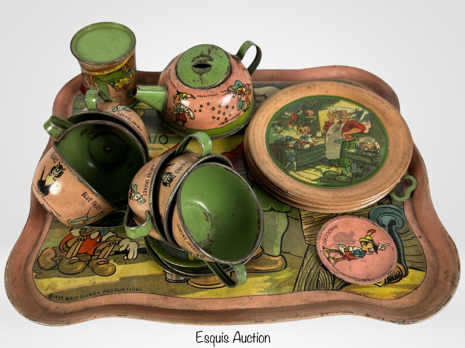 Disney's Pinocchio Tin Litho Dollhouse Tea Set (1 of 5)