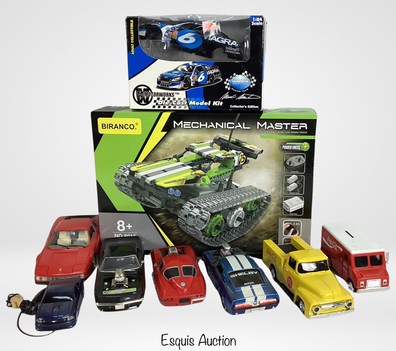 Vintage Die-Cast Car Models & Mechanical Master (1 of 5)