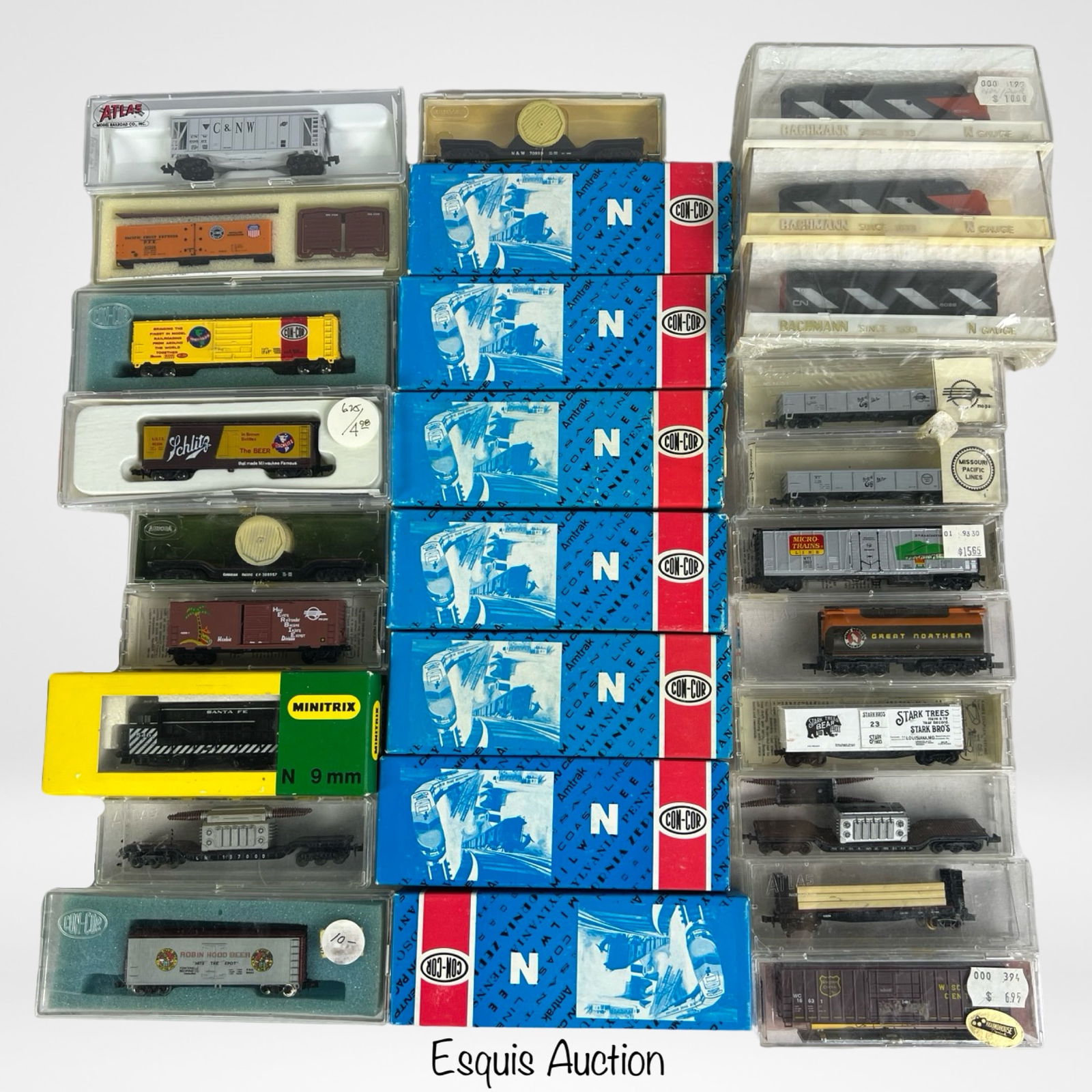 Vintage N Gauge RR Train Engines & Cars- Con-Cor (1 of 2)