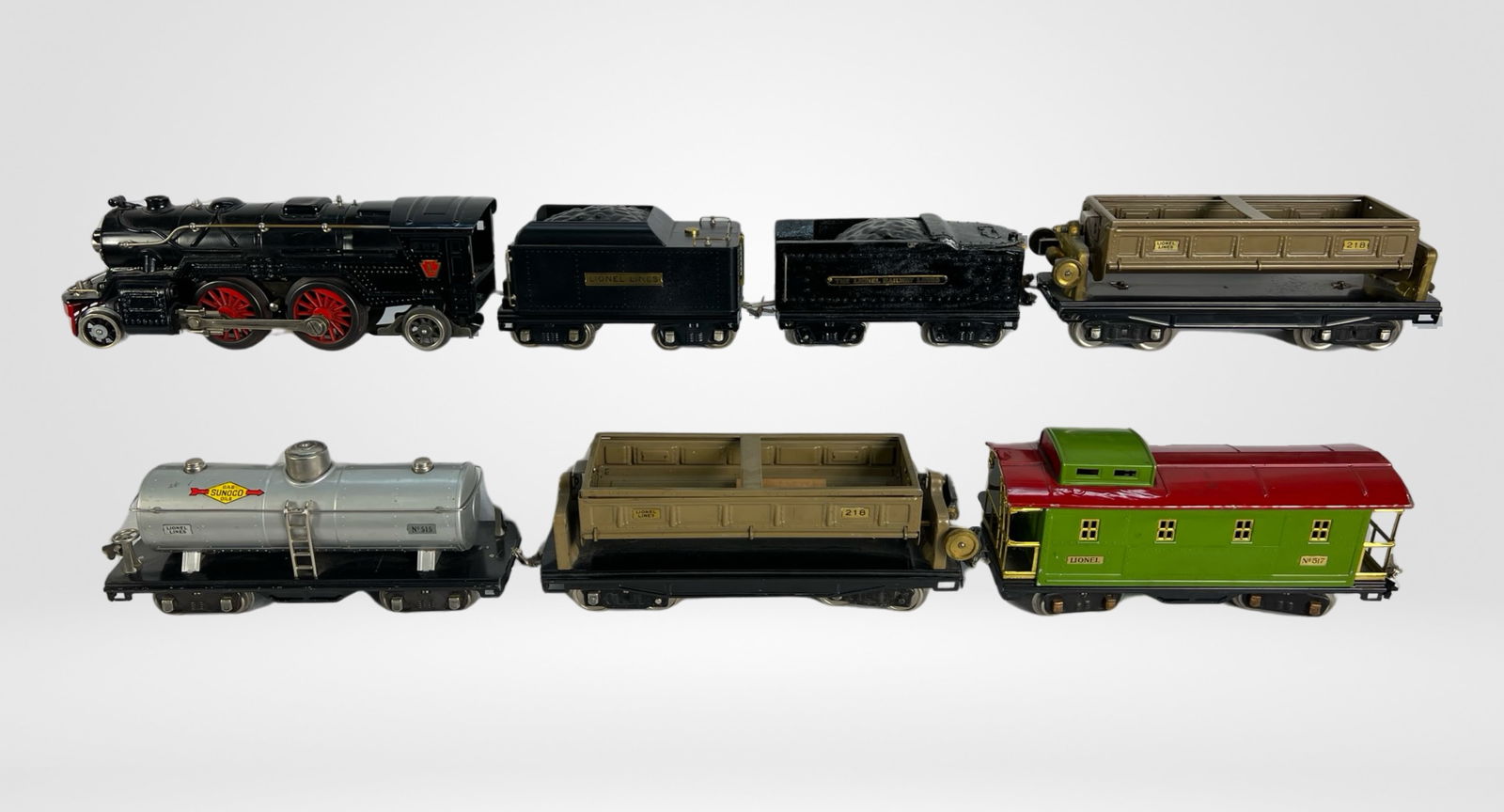 Lionel Prewar Standard Gauge 1835E Loco Train Set (1 of 12)