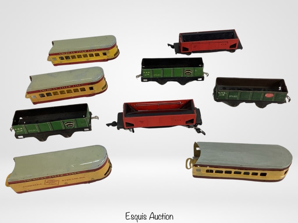 Vintage American Flyer Tin Litho Train Cars (1 of 2)