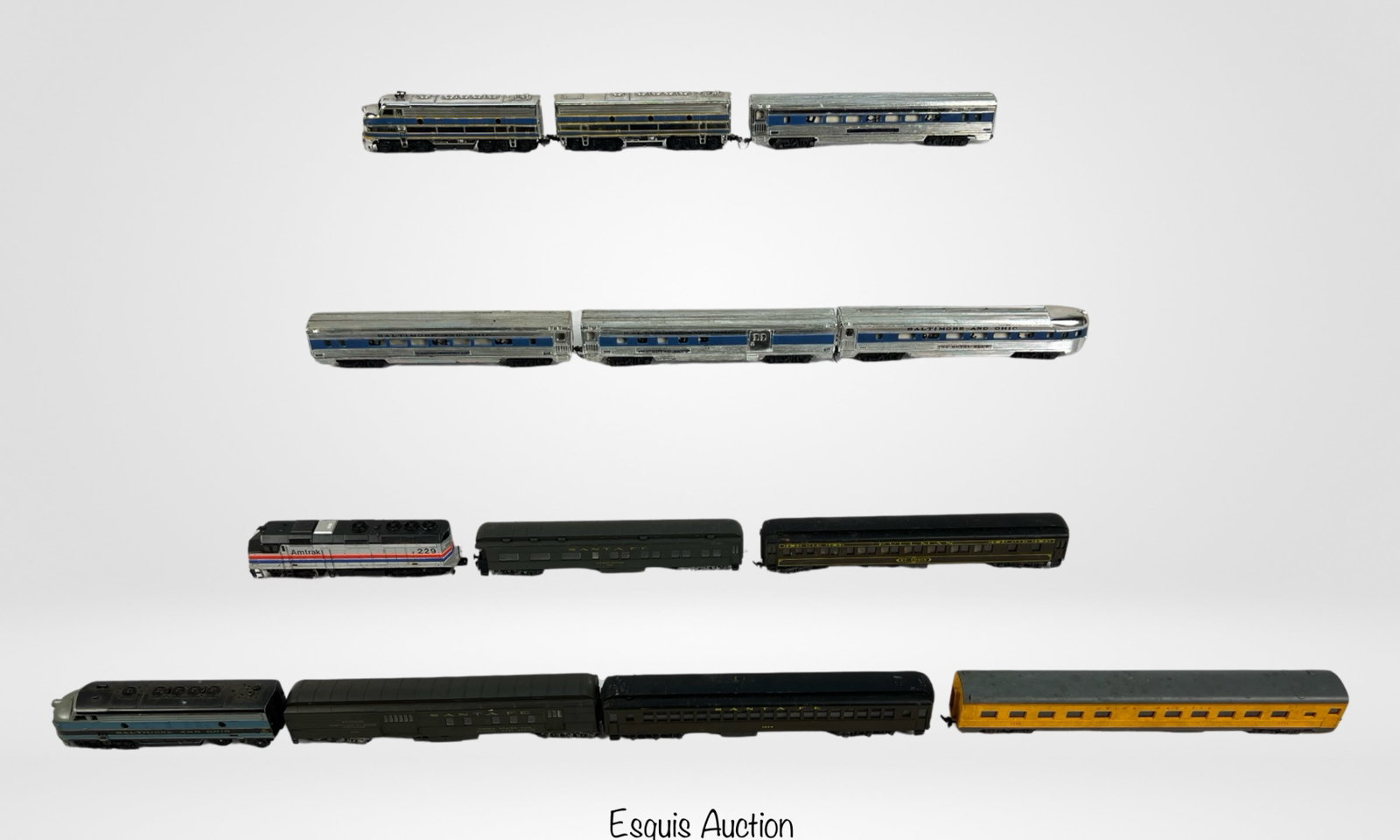 Vintage HO Scale RR Trains- Engines & Cars: Vintage HO Scale RR Trains- Engines & Cars