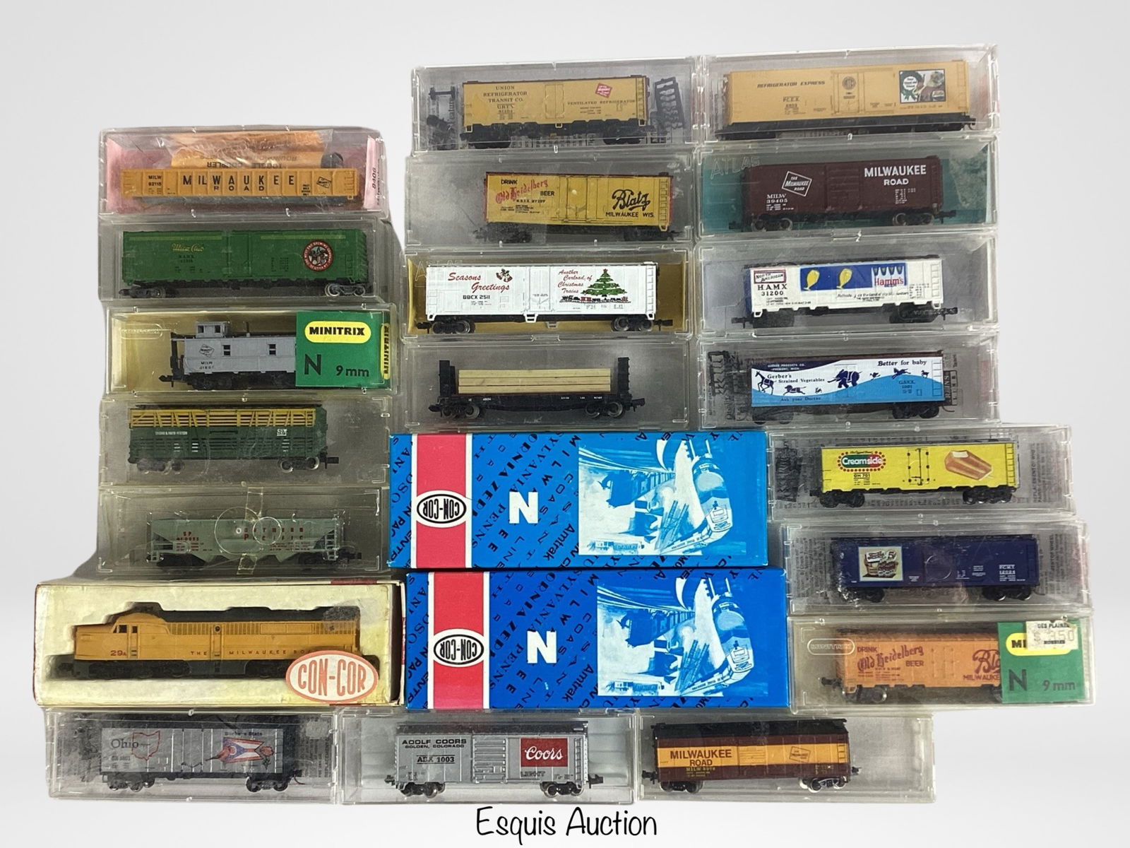 N Scale RR Train Engines & Cars- Con-Cor, Minitrix (1 of 2)