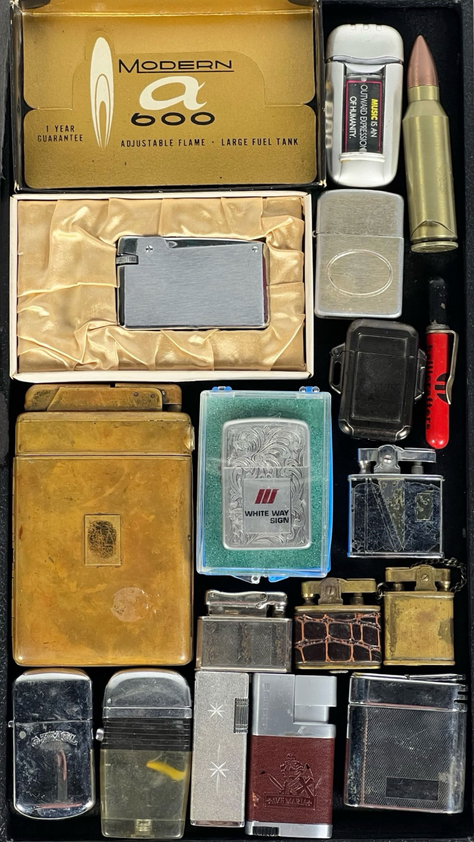 Assortment of Vintage Cigarette Lighters (1 of 3)