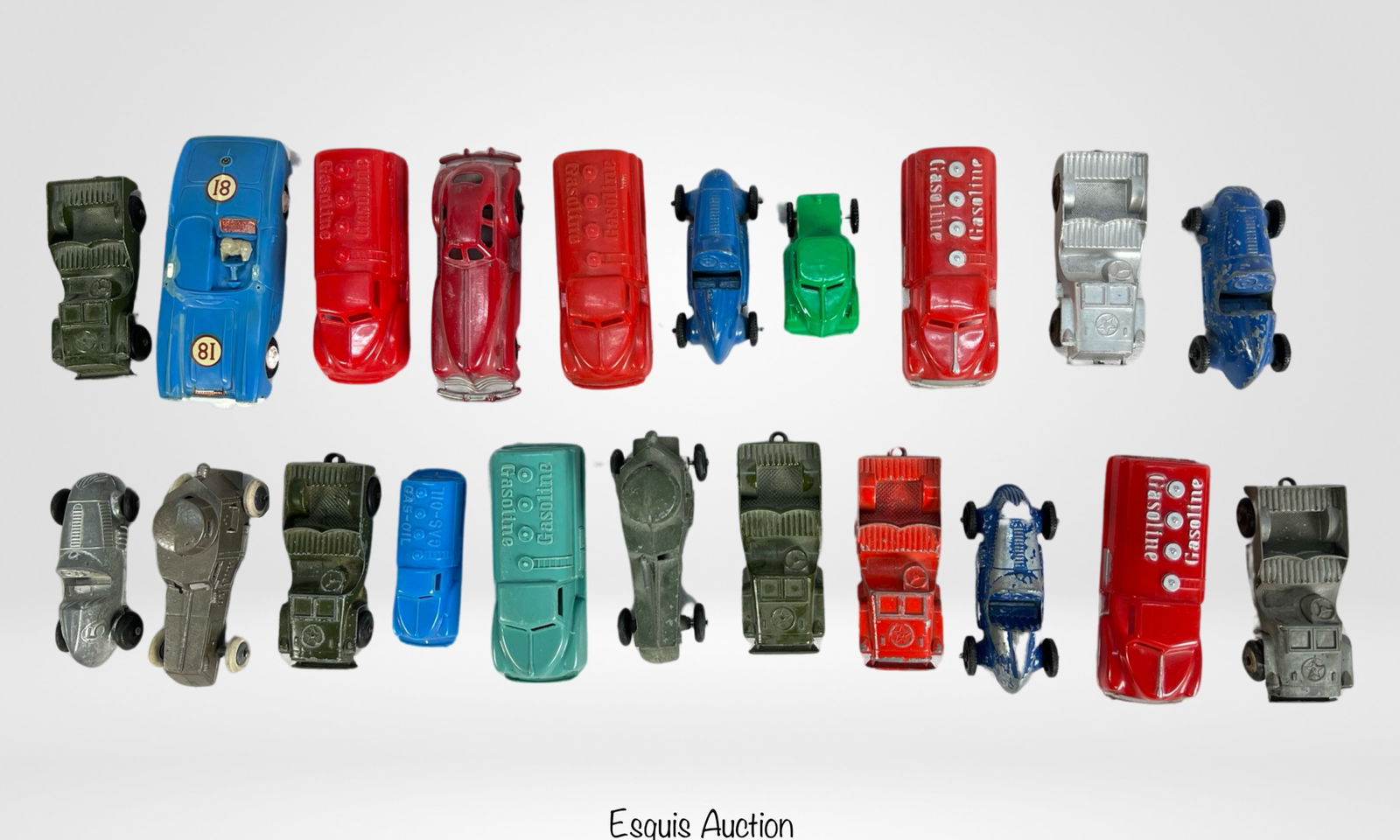 Vintage Toy Cars- TootsieToy Military Vehicles (1 of 2)