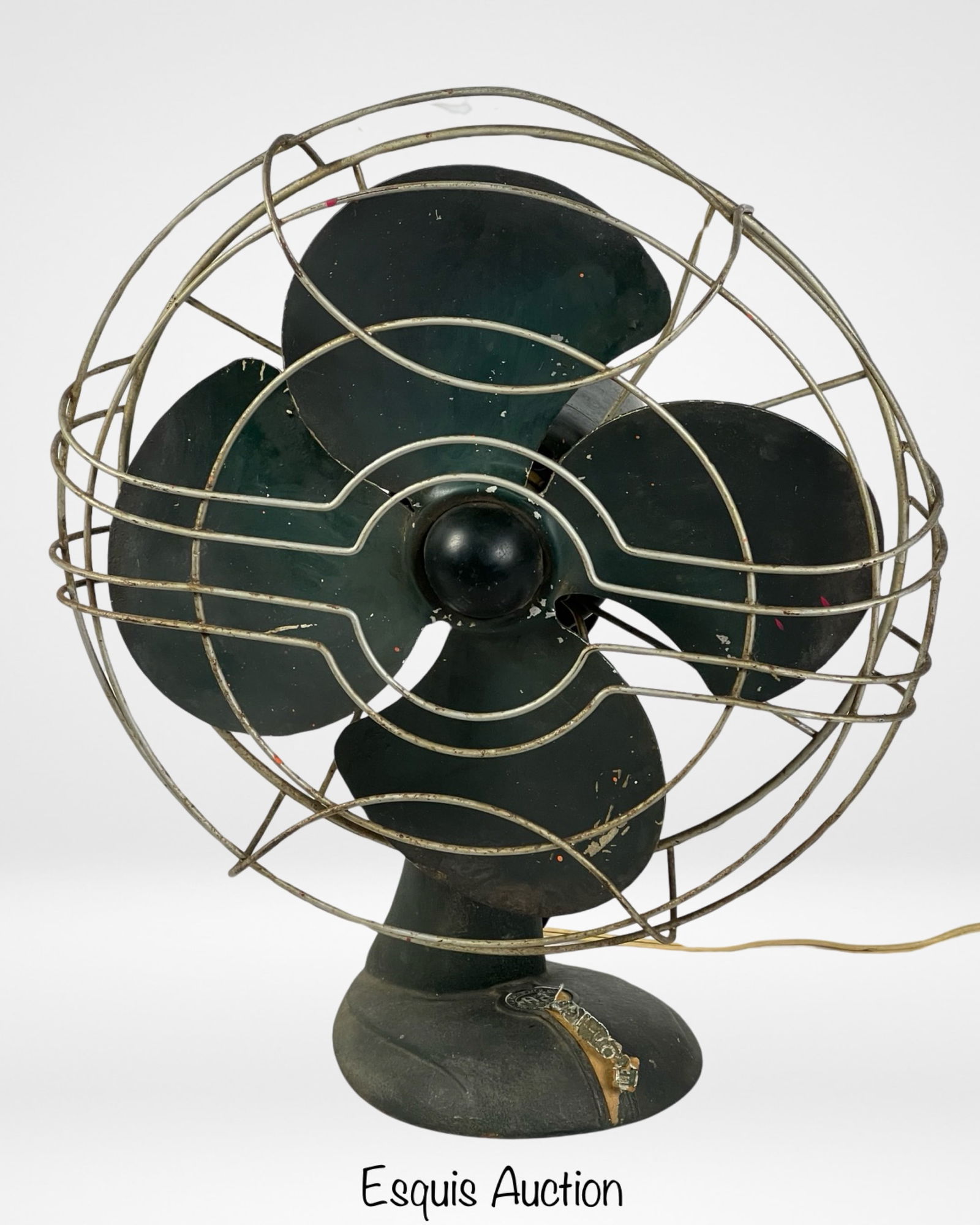 Vintage 1940's F.A. Smith Mfg Oscillating Fan (1 of 4)