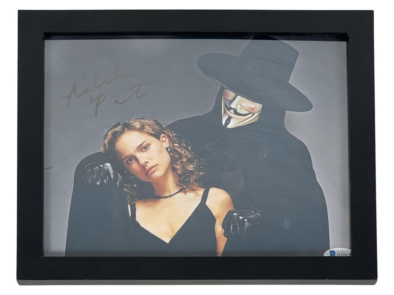 Natalie Portman "V for Vendetta" Signed Photograph (1 of 4)