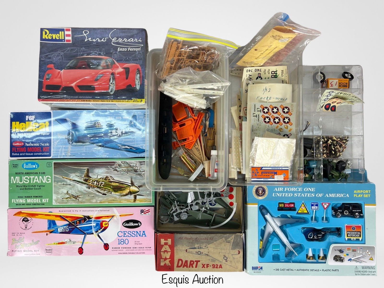 Vintage Airplanes Plastic Model Kits & Accessories (1 of 3)
