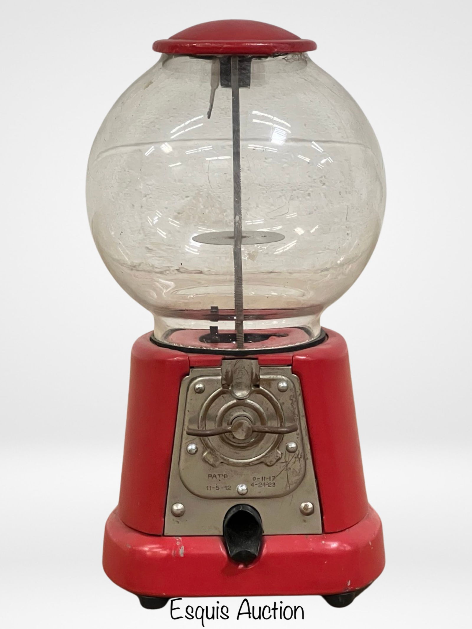 1920's Advance Machine Co. Penny Gumball Machine (1 of 2)