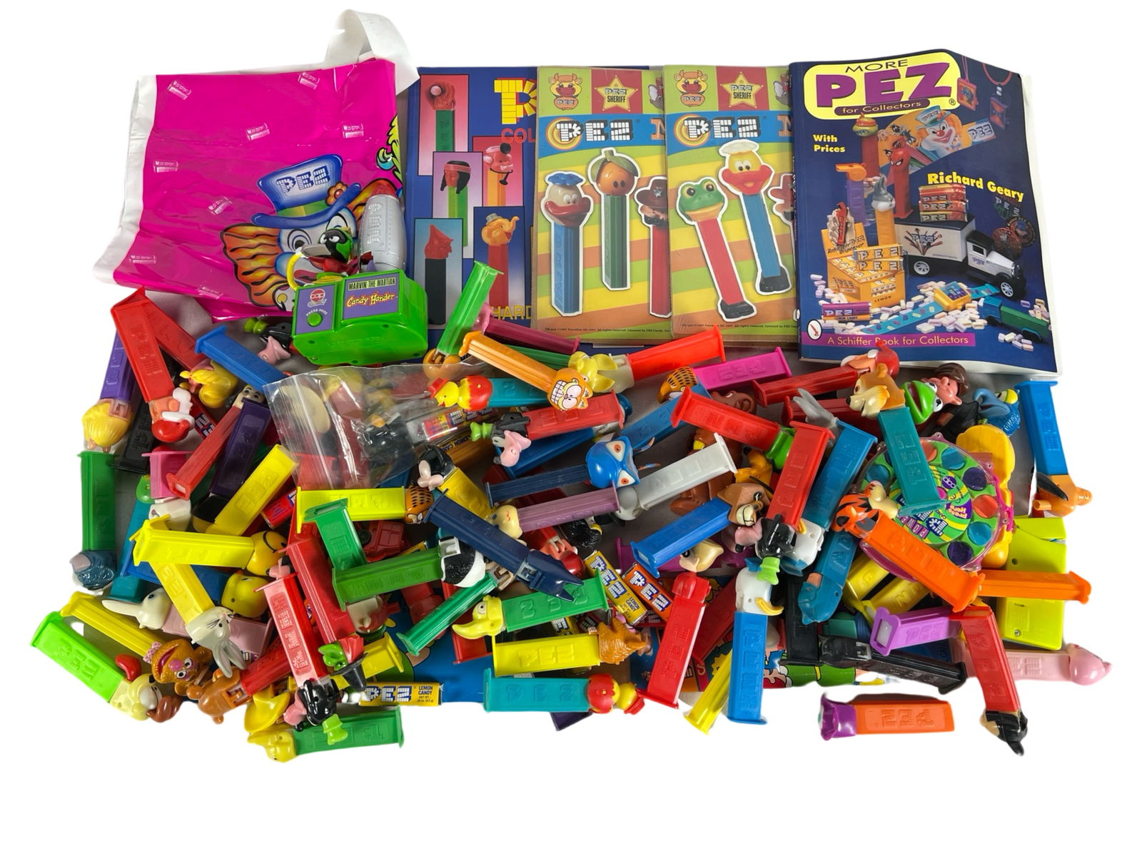 Collection of Vintage Loose Pez Candy Dispensers (1 of 3)