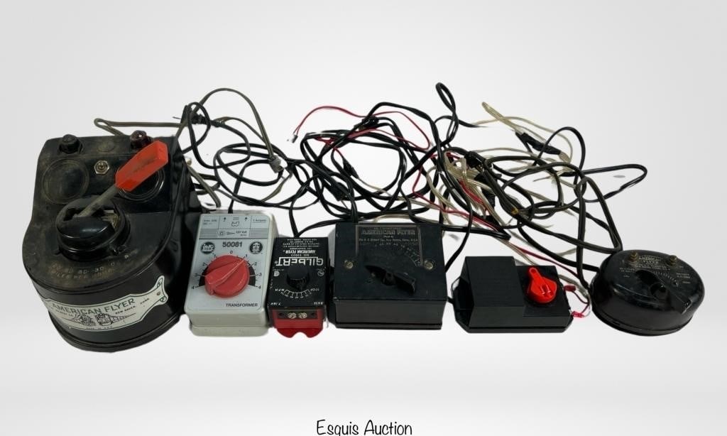 Vintage American Flyer Railroad Train Transformers (1 of 2)