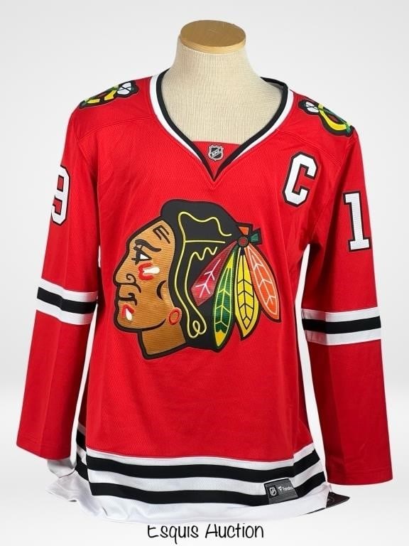 Women's Jonathan Toews Blackhawks Hockey Jersey (1 of 3)