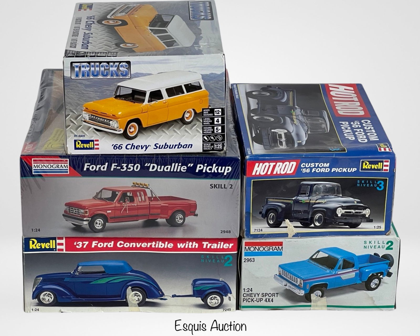 Vintage Pickup Trucks Plastic Model Kits (1 of 3)