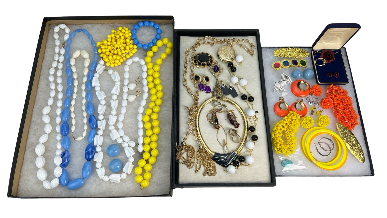 Assortment of Vintage Costume Jewelry (1 of 4)