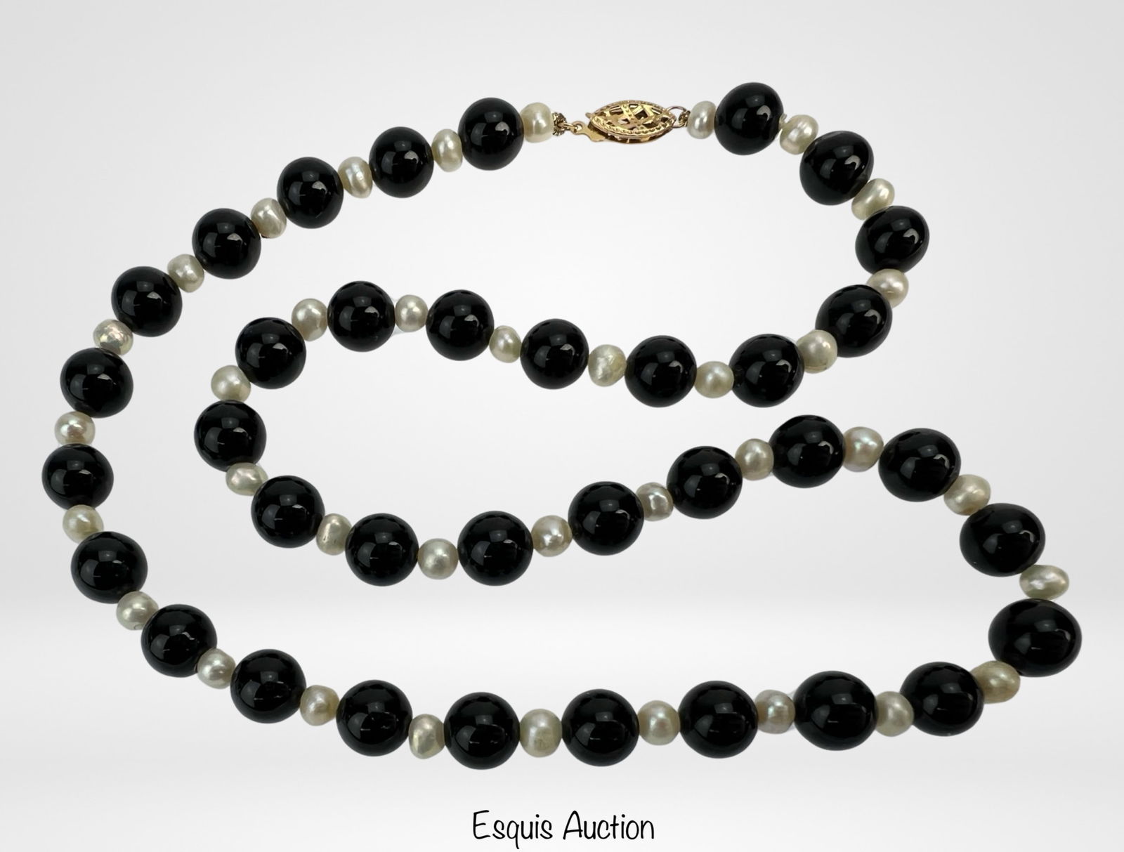 Pearls & Black Onyx Beaded Necklace w/ 14k Gold Cl (1 of 3)