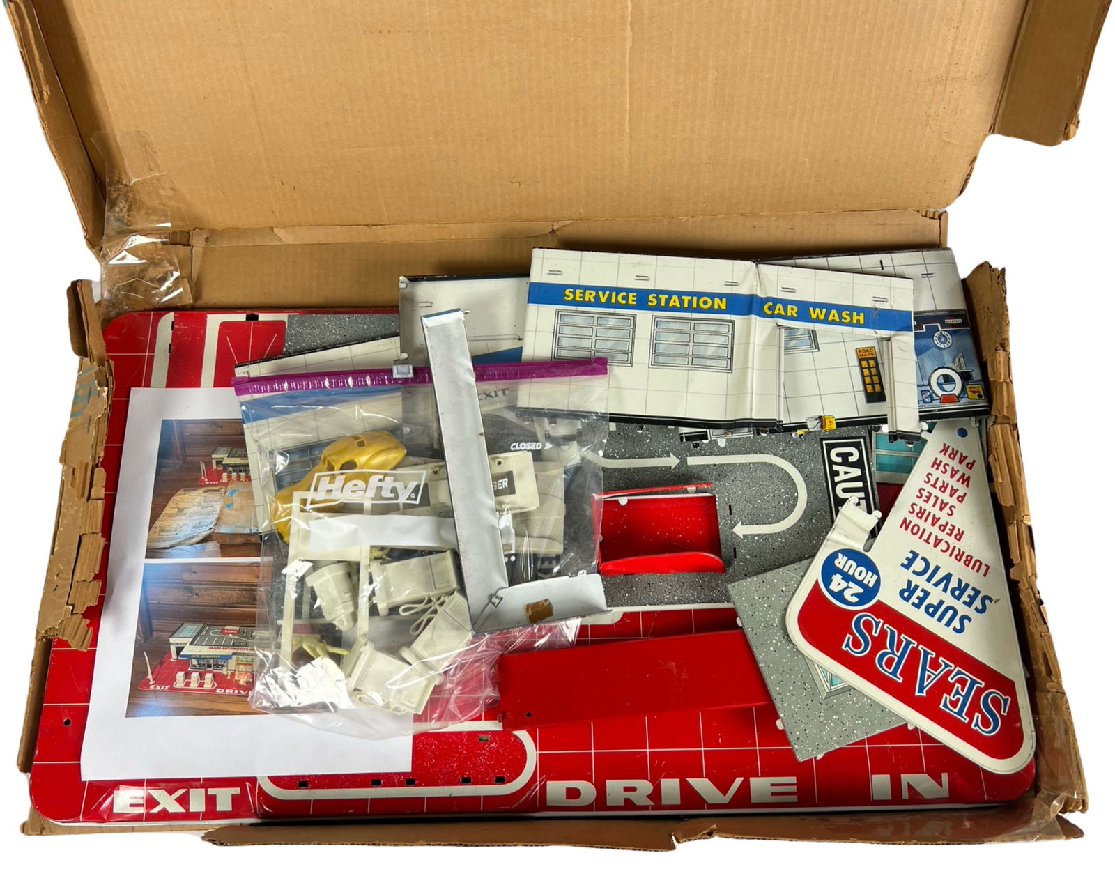 Vintage Marx Sears Allstate Service Station Tin Lo (1 of 2)