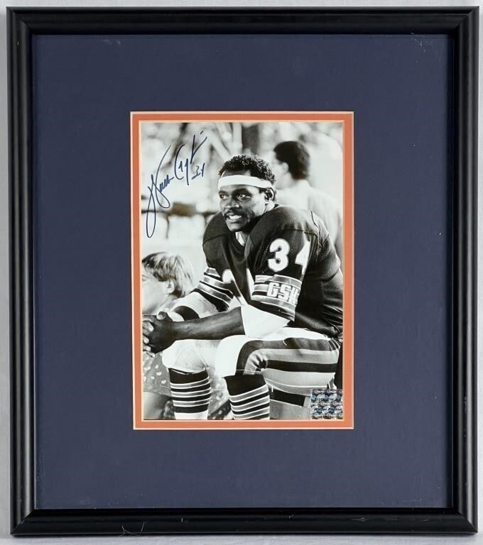 Walter Payton #34 Autohraphed Photograph (1 of 3)