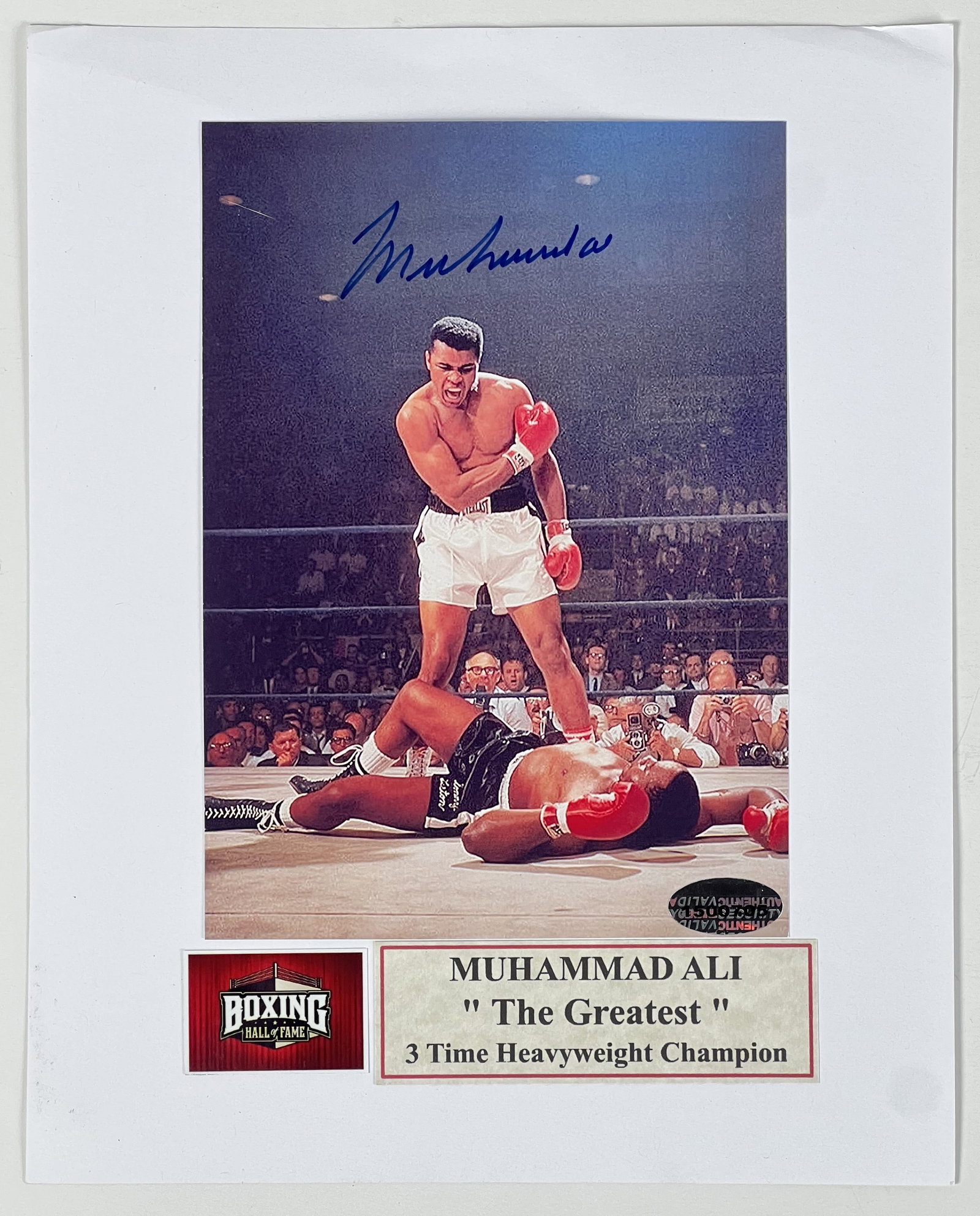 Muhammad Ali Autographed Boxing Photograph (1 of 3)