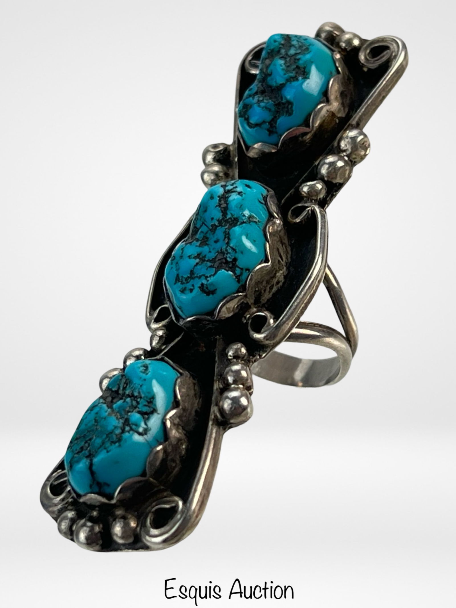 Large Navajo Sterling Silver Blue Turquoise Ring (1 of 4)