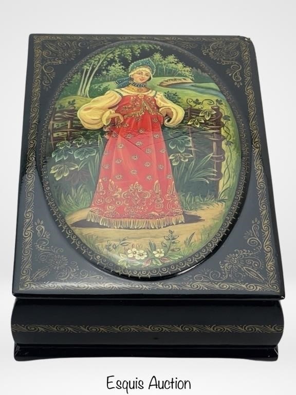 Russian Fedoskino Hand Painted Lacquer Box (1 of 4)