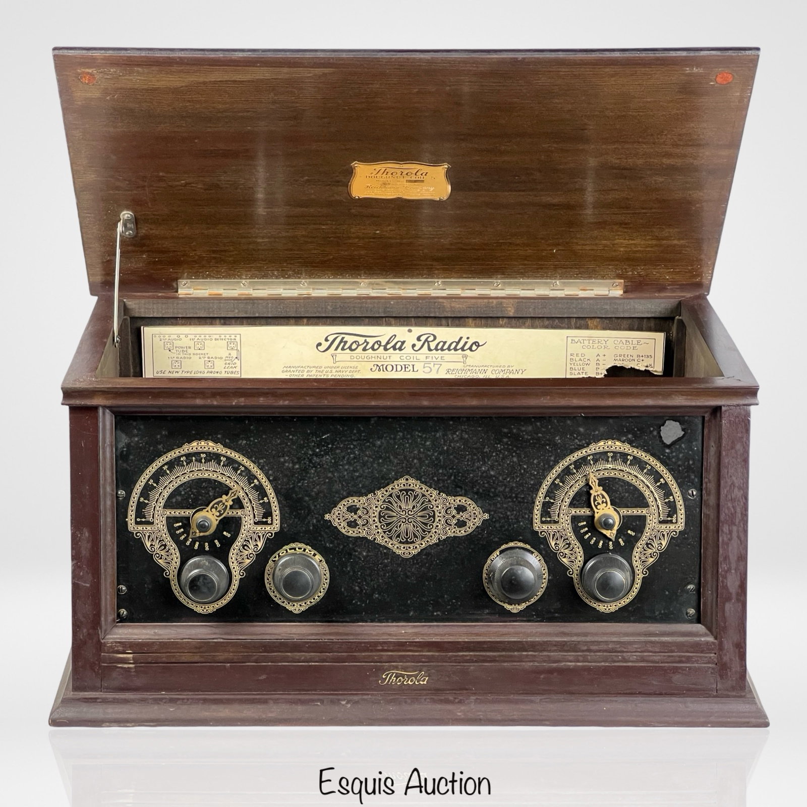 Antique Thorola Doughnut Coil Model 57 Tube Radio: Antique Thorola Doughnut Coil Model 57 Tube Radio from 1920's. Some age related wear to case, untested.