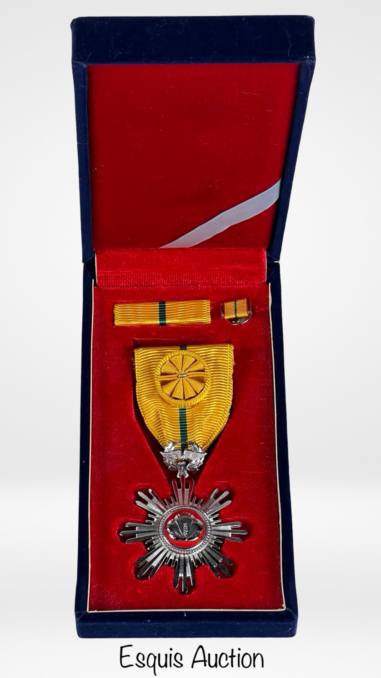 Republic of Korea- Order of Civil Merit Medal: Republic of Korea- Order of Civil Merit in original box.