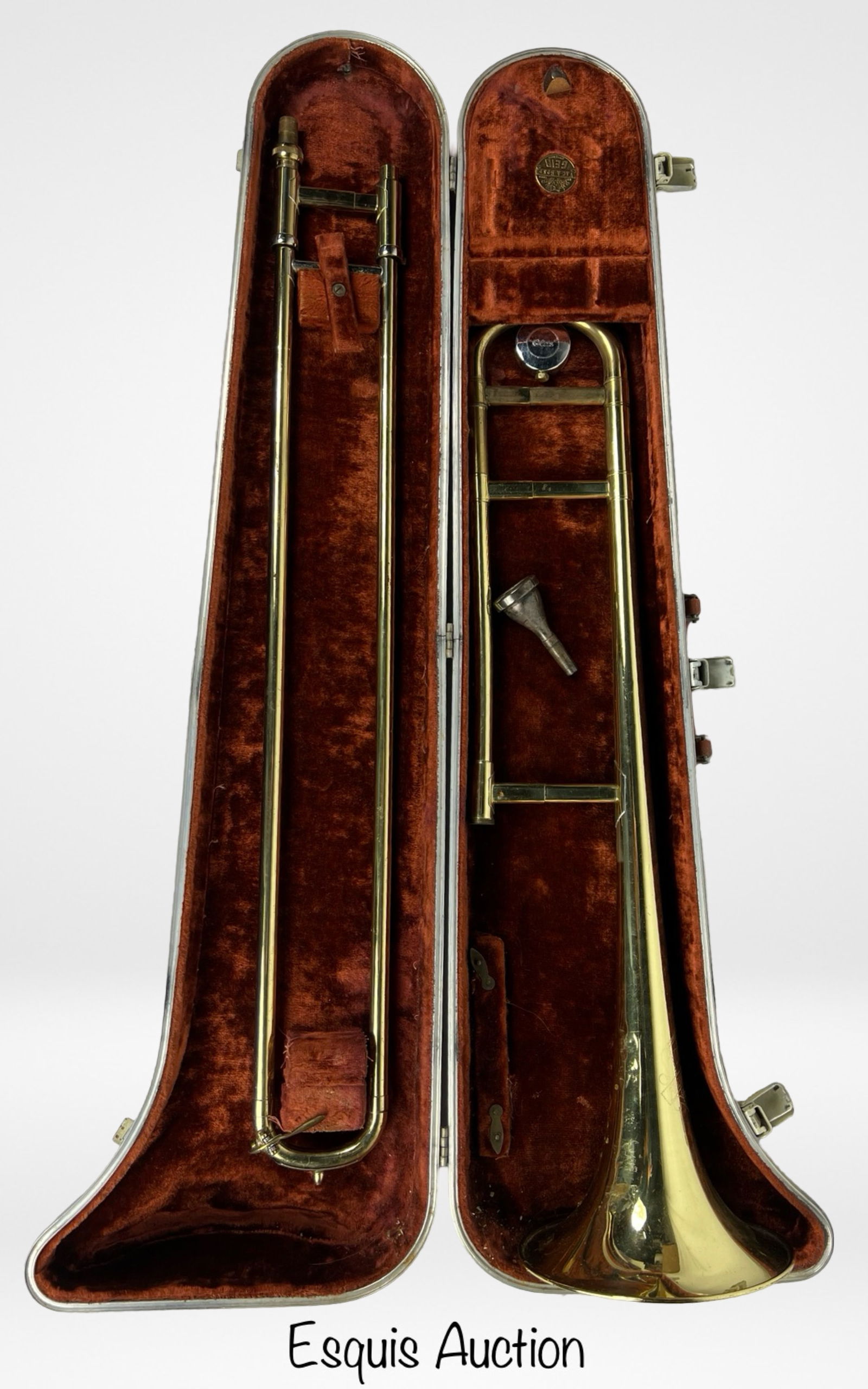 Vintage Olds Ambasador Trombone (1 of 6)