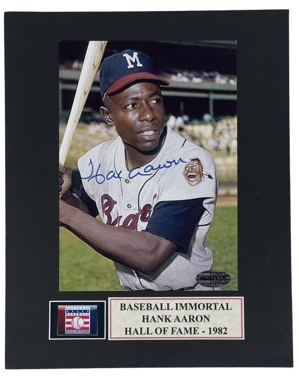 Hank Aaron Autographed/ Signed Photograph (1 of 3)
