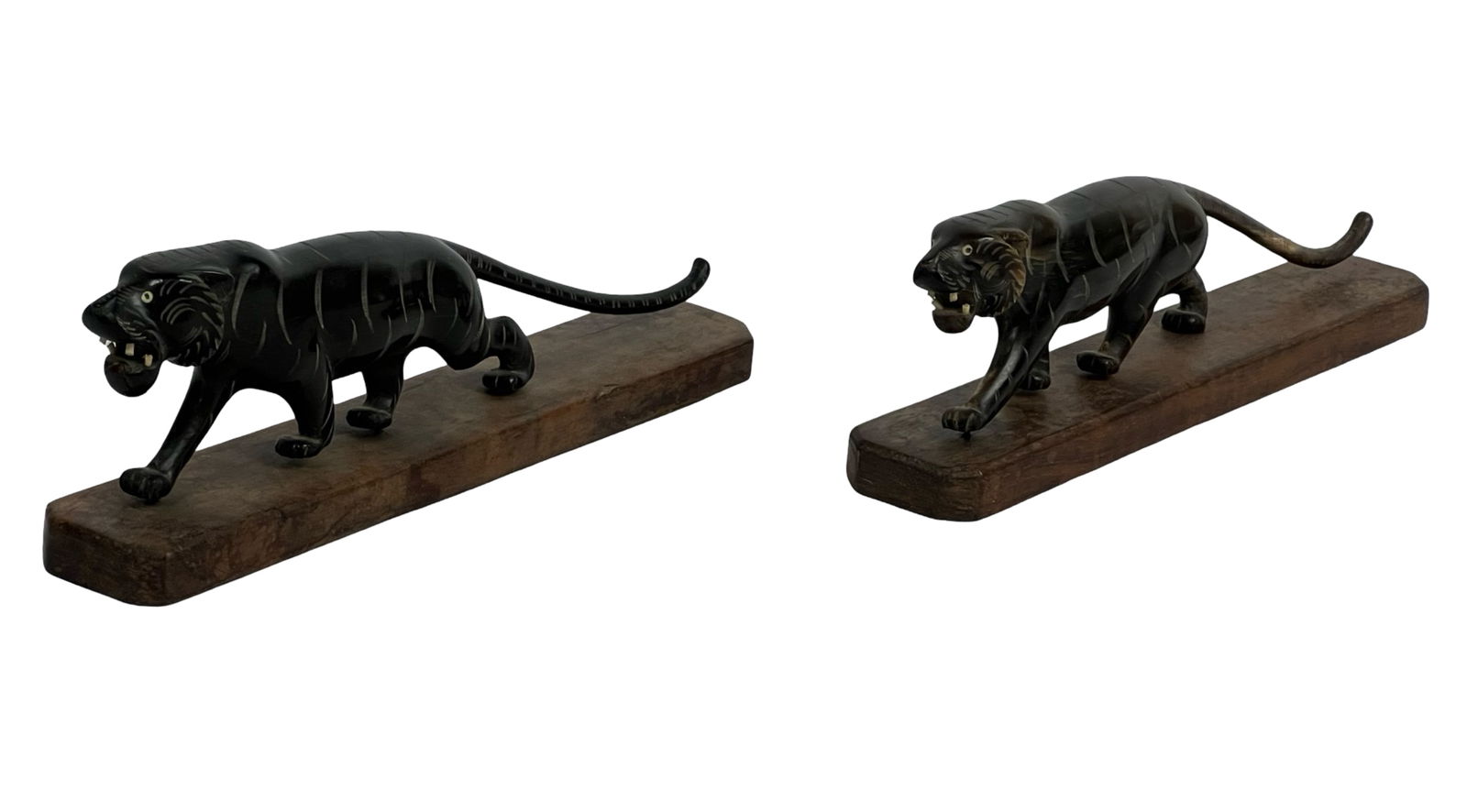 Pair of Hand Carved Water Buffalo Horn Panthers (1 of 5)