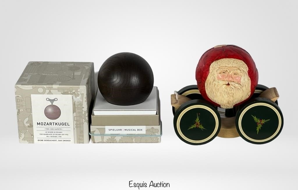 Briere Santa Pull Toy & Oak Mozartkugel Music Box (1 of 6)