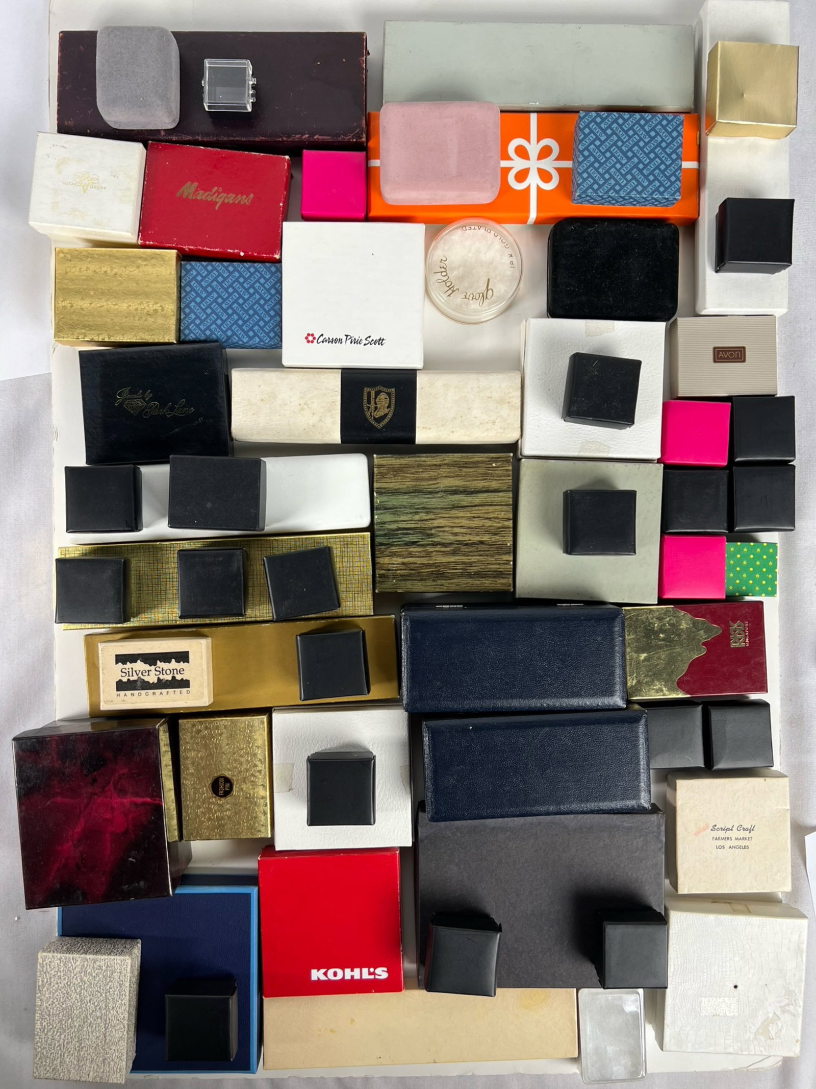Large Assortment of Jewelry & Ring Boxes: Large Assortment of Jewelry & Ring Boxes. All empty.