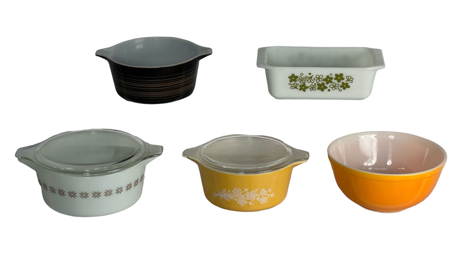 Vintage Pyrex Bakeware/ Cookware Bowls & Dishes (1 of 11)