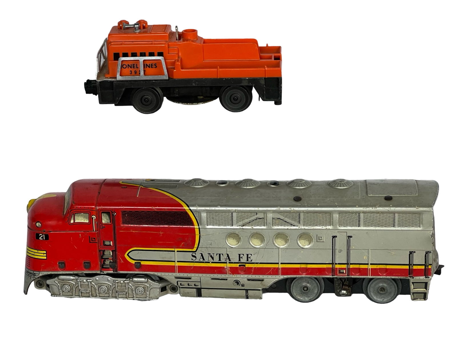 Vintage Marx Santa Fe Engine & Lionel Track Cleani (1 of 4)