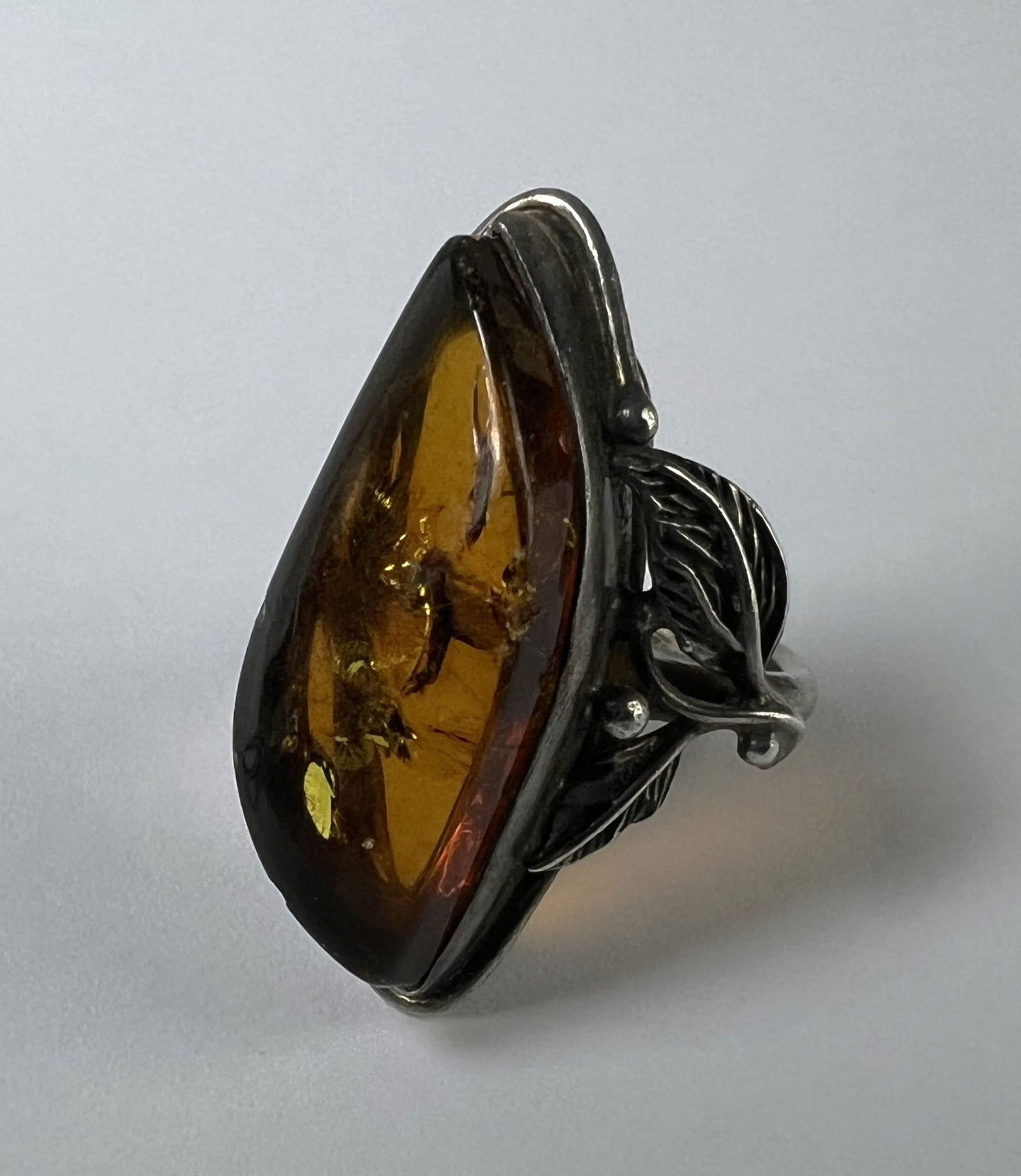 Vintage Sterling Silver & Baltic Amber Lady's Ring (1 of 5)