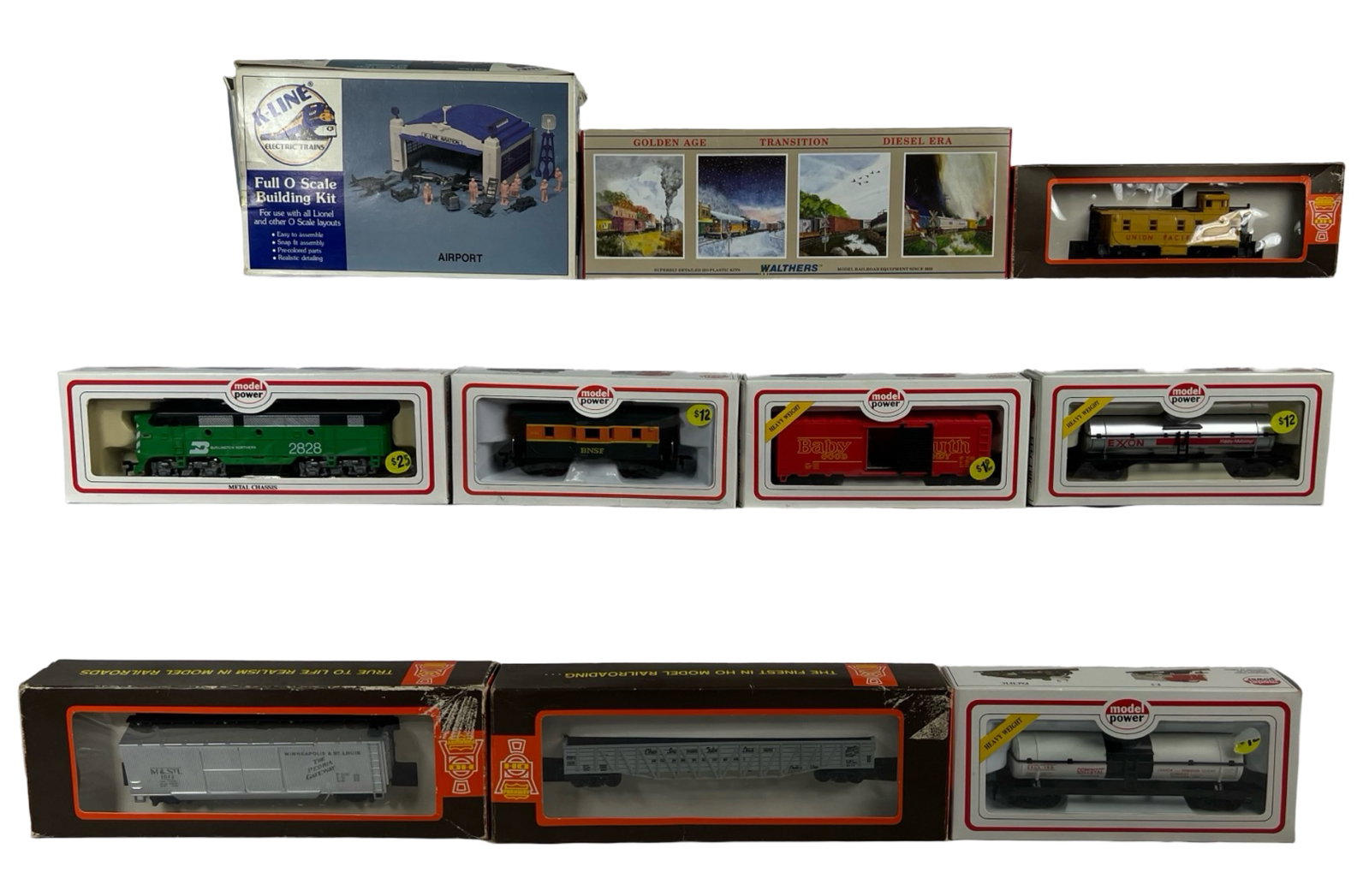 HO Scale Train Cars & Accessories: HO Scale Train Cars & Accessories. All in original boxes.