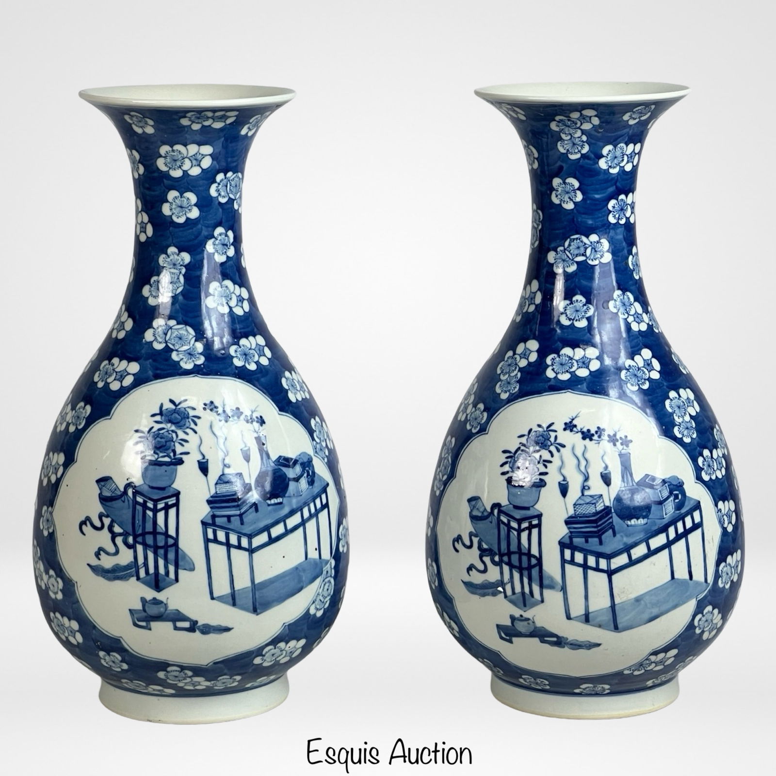 Chinese Qing Dynasty Kangxi Ware Blue White Vases (1 of 3)