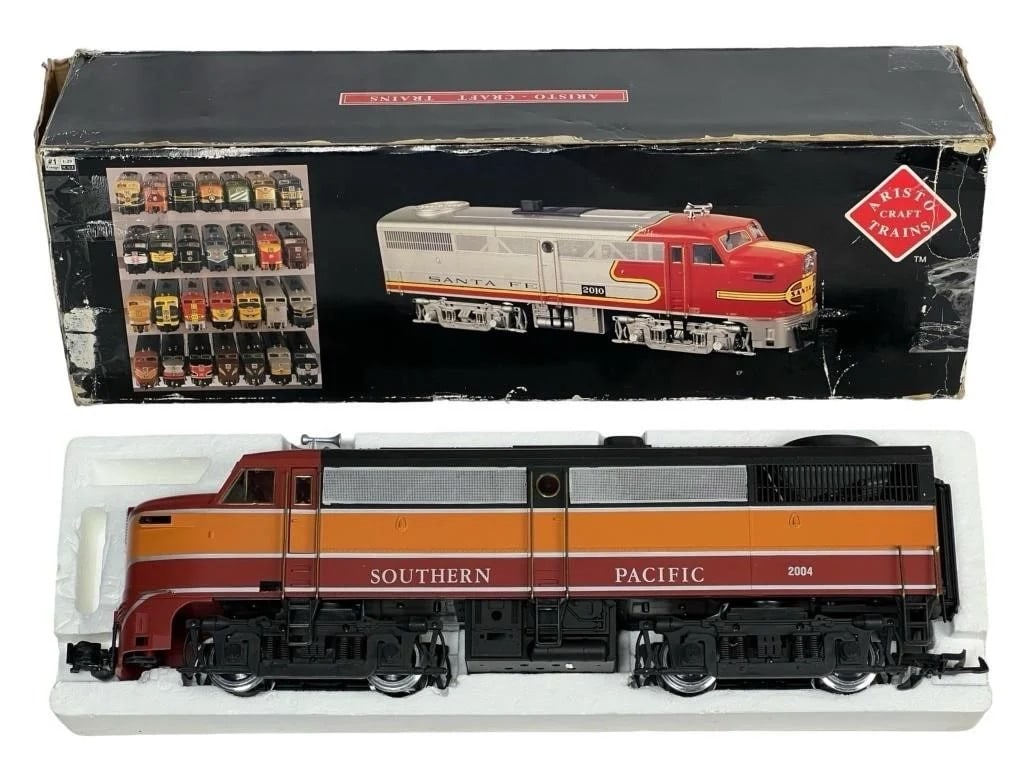 G Scale Alco Fa-1 Southern Pacific Train Engine (1 of 3)