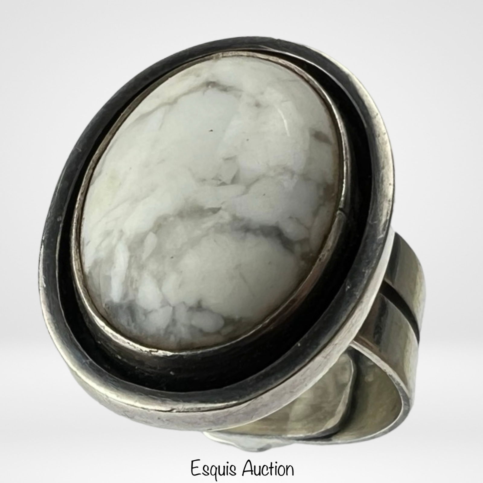 Ladys Sterling Silver White Buffalo Turquoise Ring (1 of 5)