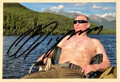 vladimir putin Autographed Photograph