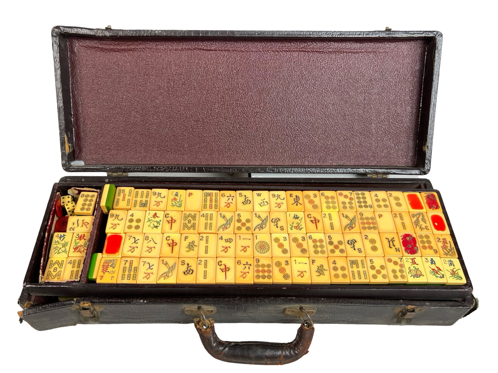 1930s Chinese Bakelite Mahjong Set with 312 Tiles (1 of 5)