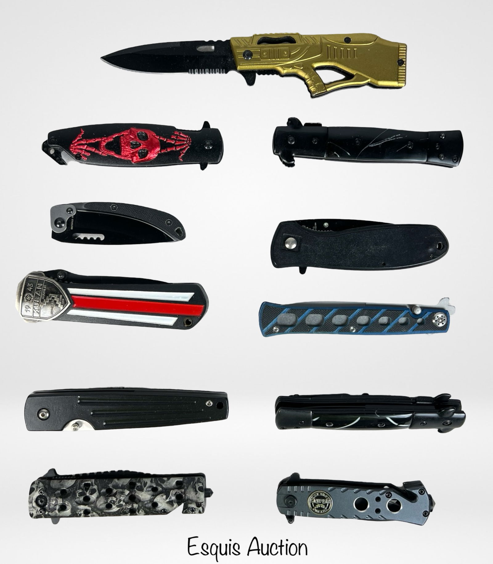 Lot of Pocket/ Folding Knives: Lot of Pocket/ Folding Knives- all in good near mint condition.