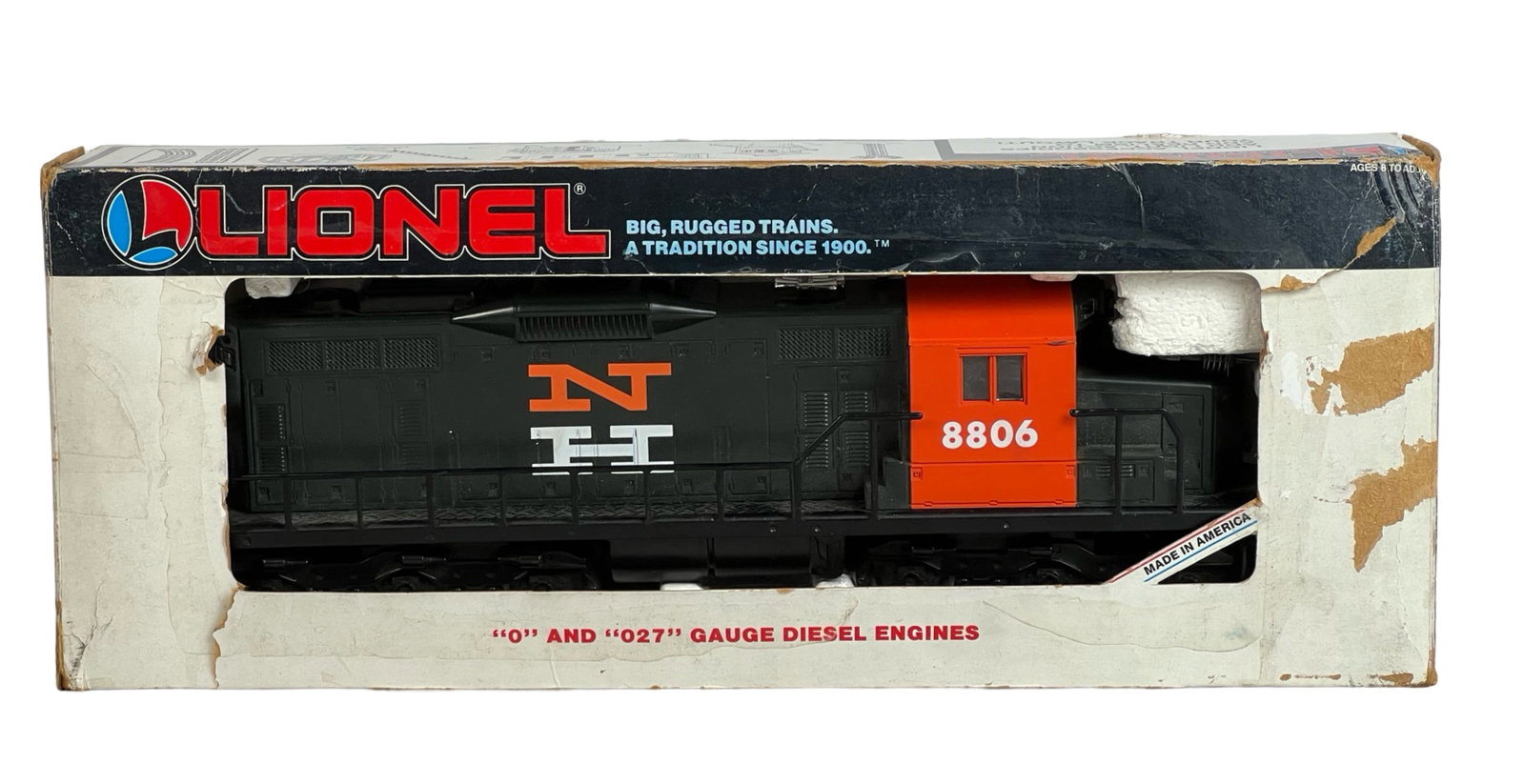 Lionel New Haven RR SD-18 Diesel Locomotive: Lionel 6-18806 O Gauge New Haven SD-18 Powered Diesel Locomotive. Good Condition in original box.