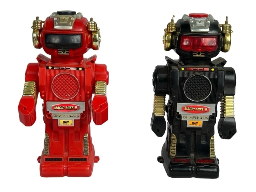 Vintage Magic Mike II Battery Operated Robot Toys (1 of 3)