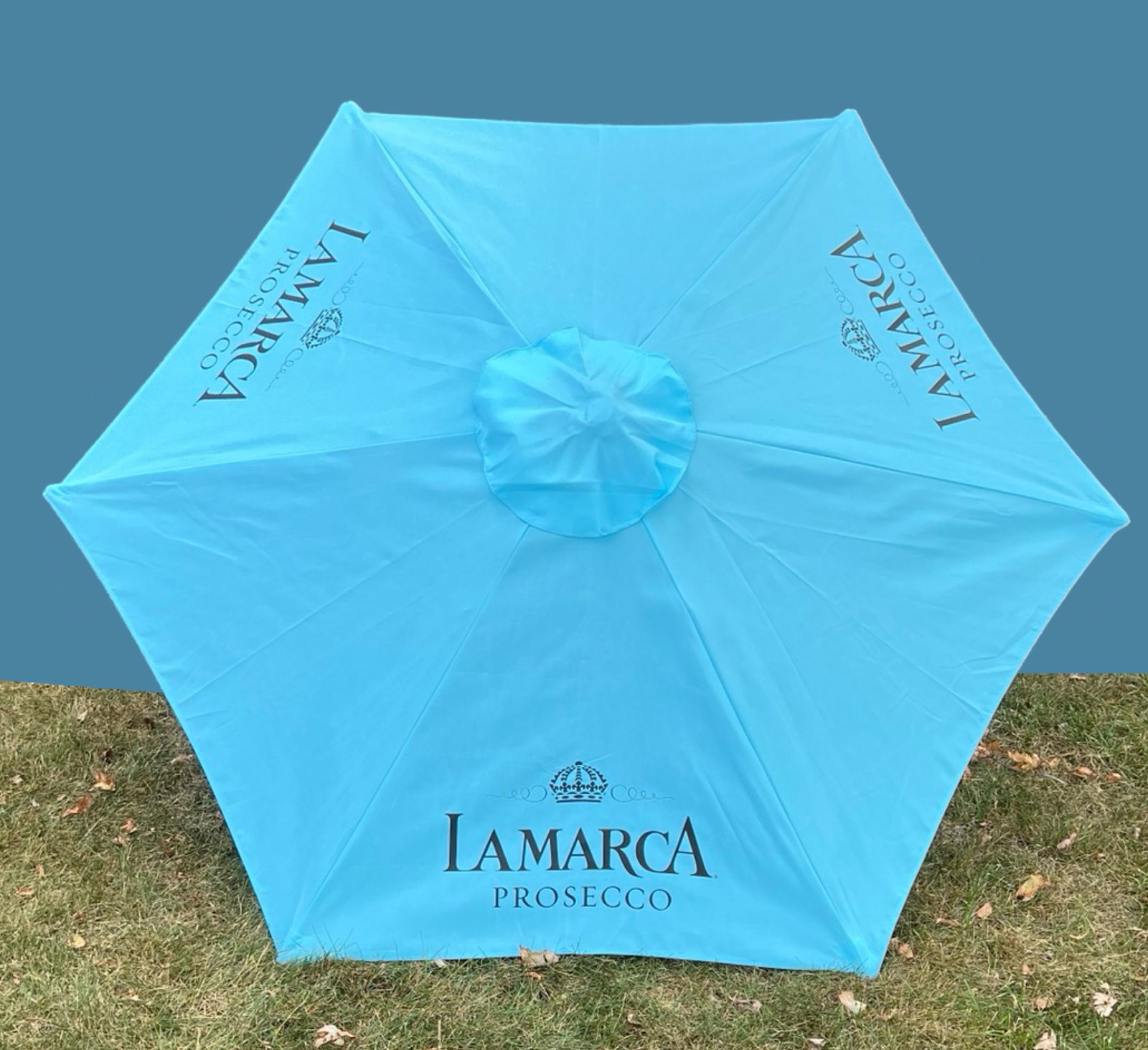 Lamarca Prosecco Outdoor/ Beach/ Patio Umbrella: Lamarca Prosecco Outdoor/ Beach/ Patio Umbrella. 80" in dia. New in box