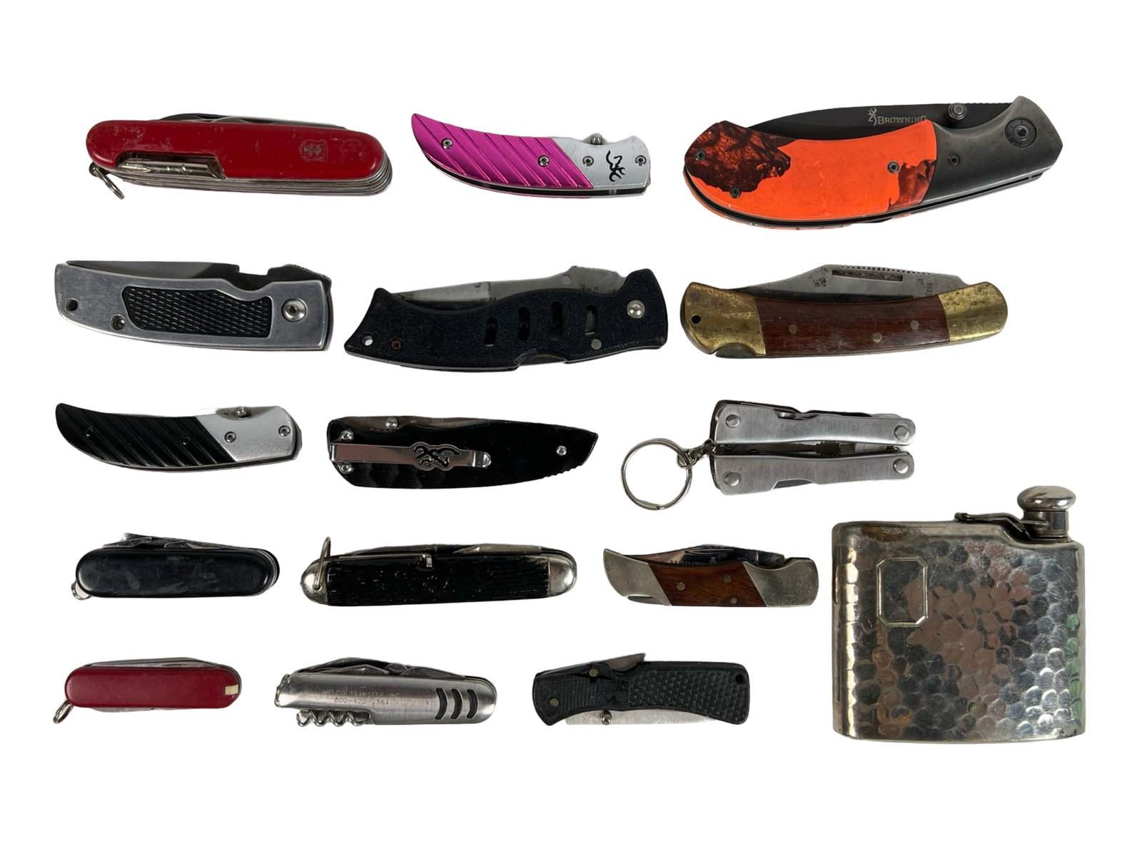 Group of Pocket/ Folding Knives: Group of Pocket/ Folding Knives