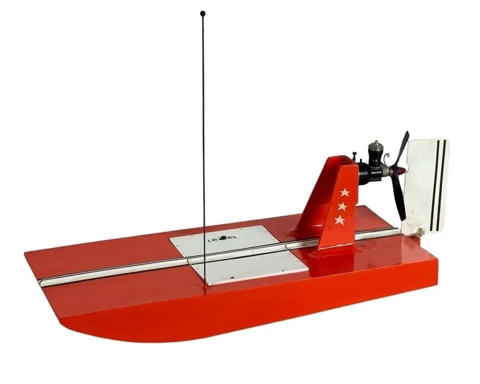 Vintage RC Airboat/ Waterboat/ Swamp Buggy: Vintage RC Airboat/ Waterboat/ Swamp Buggy. 20" x 8".